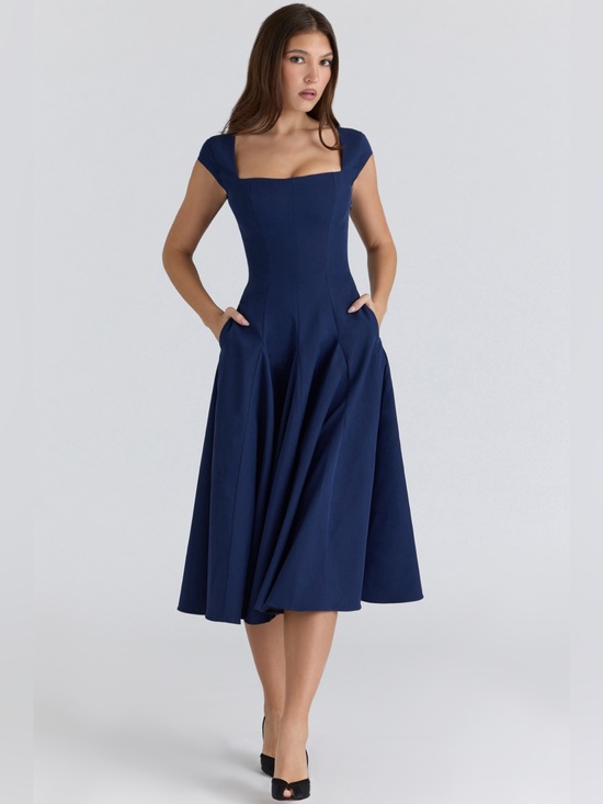 House of CB Dresses & Skirts - House of CB Raisa Lace Back Dress Navy Size Small NWOT